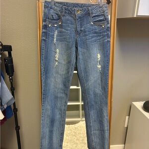 Women's Blue Jeans with Distressed Detailing-Size 31